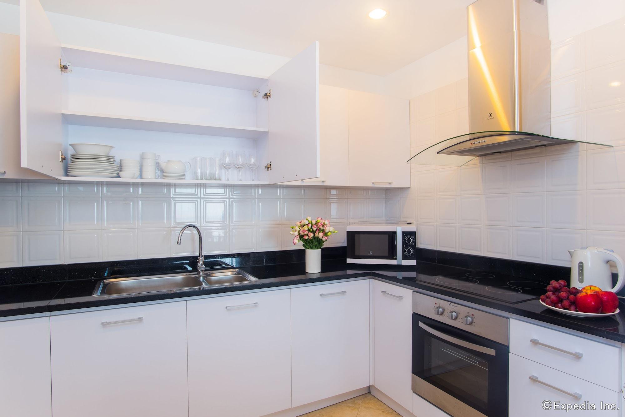 Elegant Suites Westlake Hanoi Exterior foto