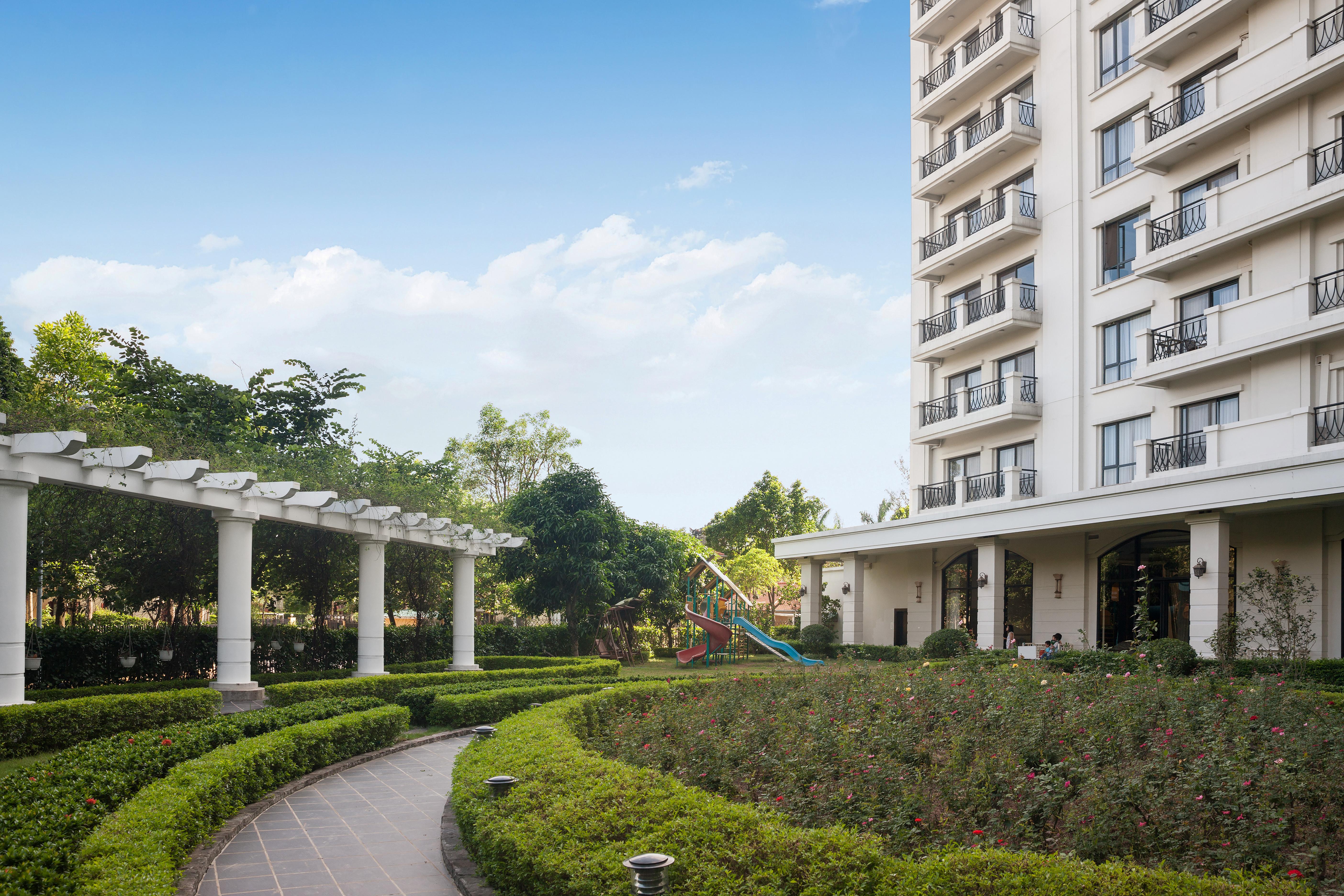 Elegant Suites Westlake Hanoi Exterior foto